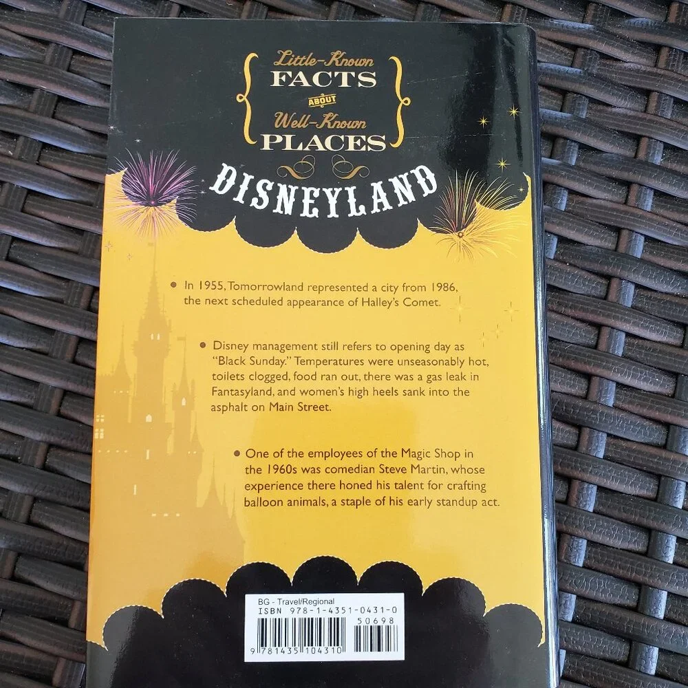 EUC Disneyland facts book - Picture 2 of 3